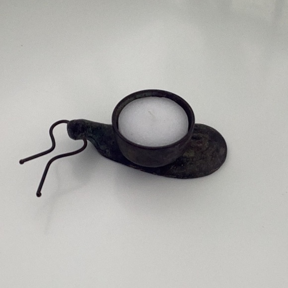 Other - ADORABLE SNAIL TEA LIGHT HOLDER
